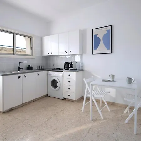 Apartment Urban 10 - 2 Bdr Nikosia